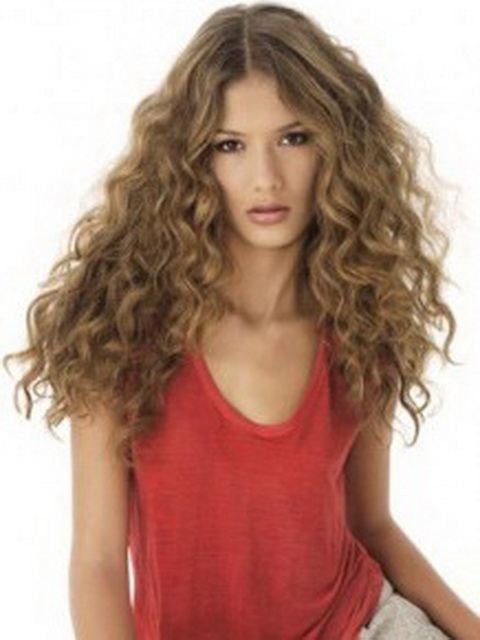 Long Curly Hairstyles For Women