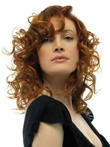 Medium Curly Hairstyles For Women