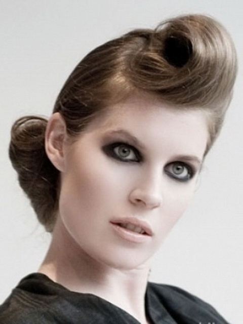 Quiff Hairstyle For Women