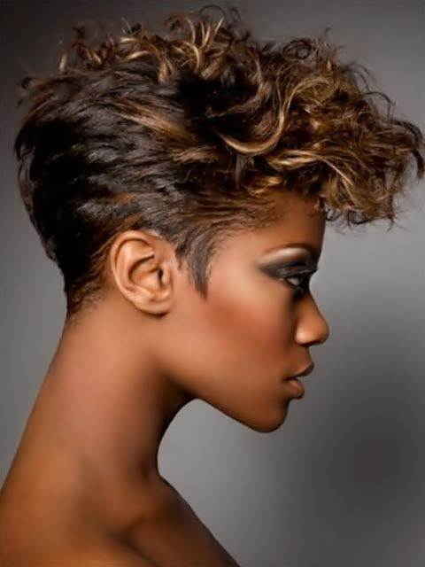 Short Curly Hairstyles For Women