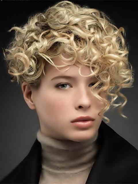 Short Curly Hairstyles For Women